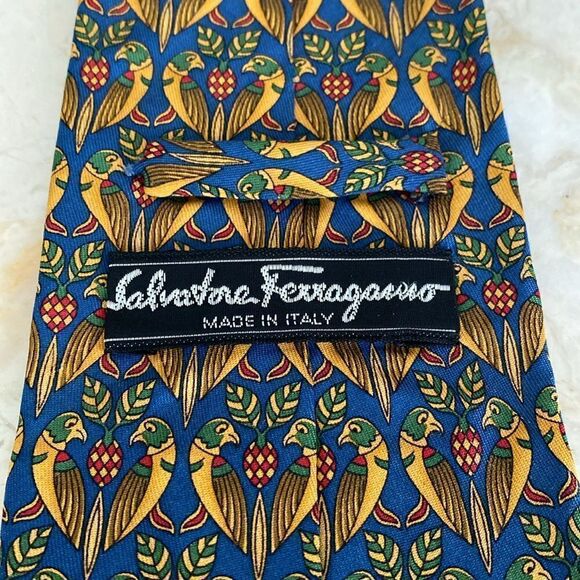 Salvatore Ferragamo 100% Silk Tie Lovebirds - Picture 6 of 10